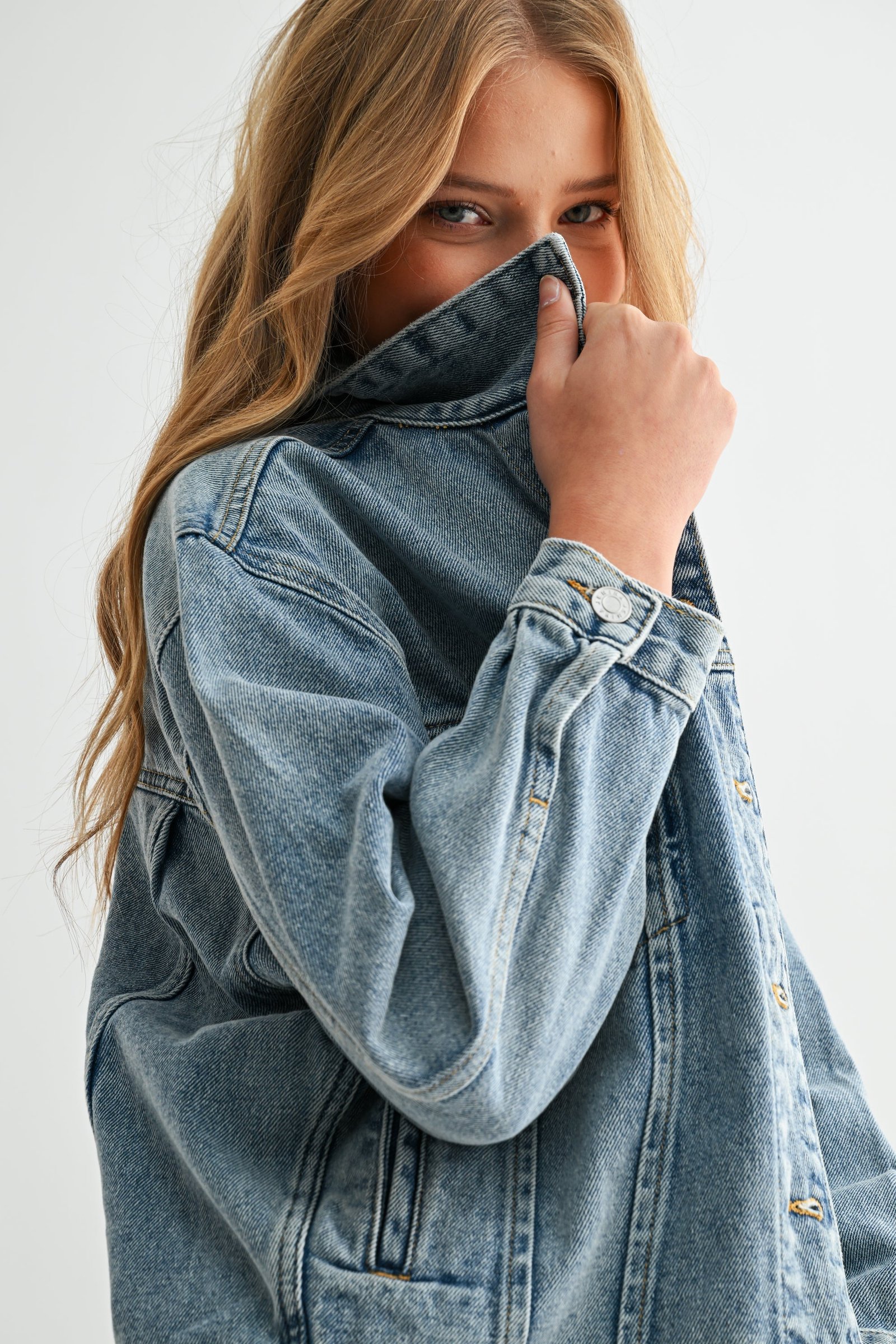 07-29-2025-300 The Aura Cropped Denim Jacket - Image 1